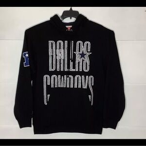 Mitchell & Ness Dallas Cowboys Hoodie Sweater.